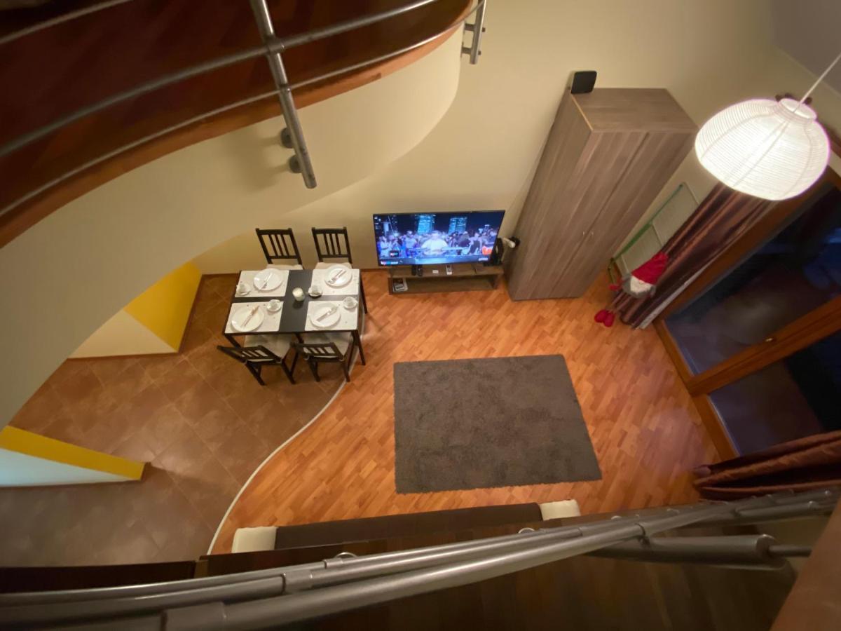 Mimi Apartman Daire Gyula Dış mekan fotoğraf